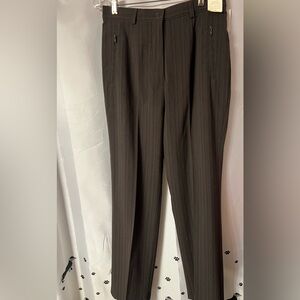 Woman’s northern reflection brown pinstriped pant. Size 10. NWT